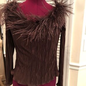 Brown Evening feather top